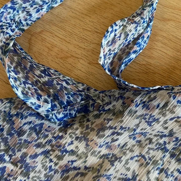 For Love and Lemons Kiss Me dress in a floral blue - Picture 4 of 14